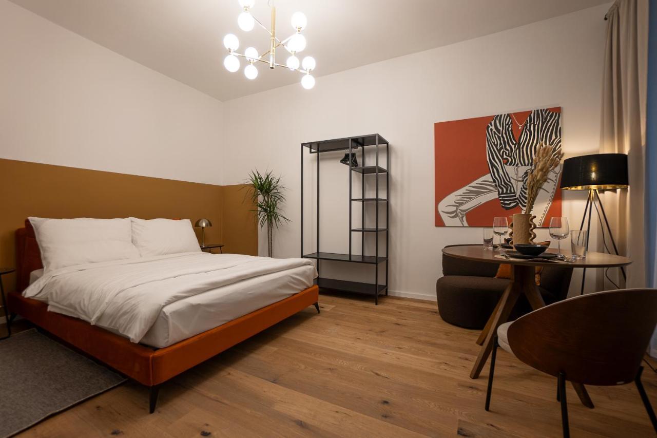 Stylish Central 1-Bedroom Apartment With A Terrace Vienna Exterior photo